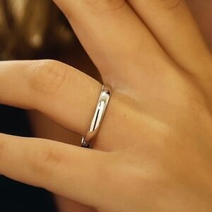 Classic Ring In 14k White Gold Unisex Size 6